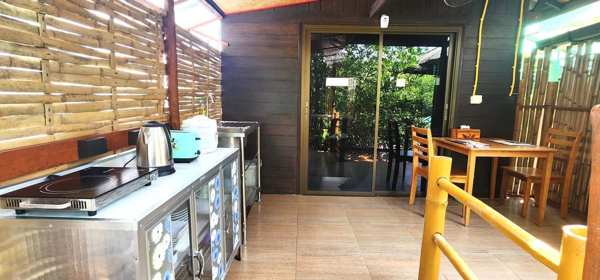 Phang Nga Bay Khanittha Homestay Ban Khiam Kültér fotó